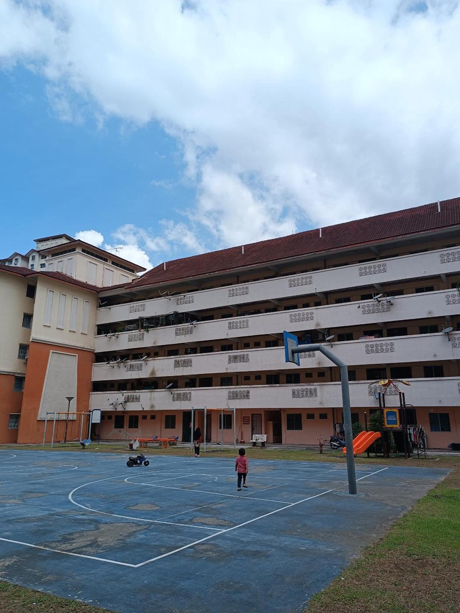 M.Fr Homestay Pangsapuri Putra Damai Putrajaya Eksteriør billede