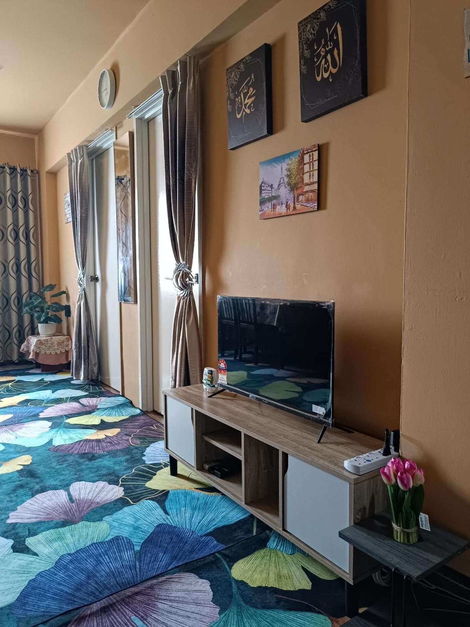 M.Fr Homestay Pangsapuri Putra Damai Putrajaya Eksteriør billede